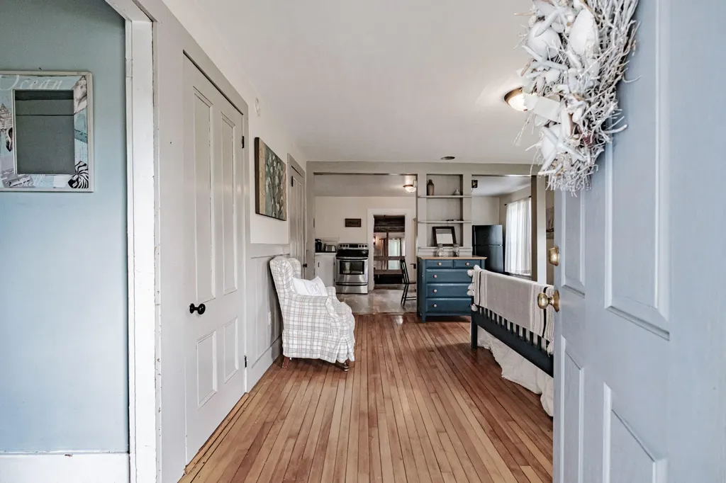 49 Elmwood Avenue Scarborough ME 04074