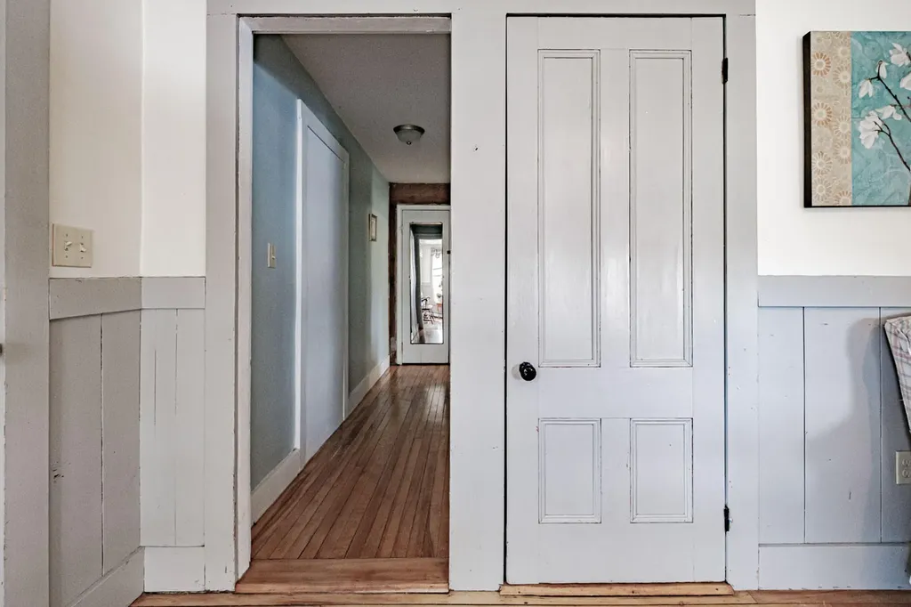 49 Elmwood Avenue Scarborough ME 04074