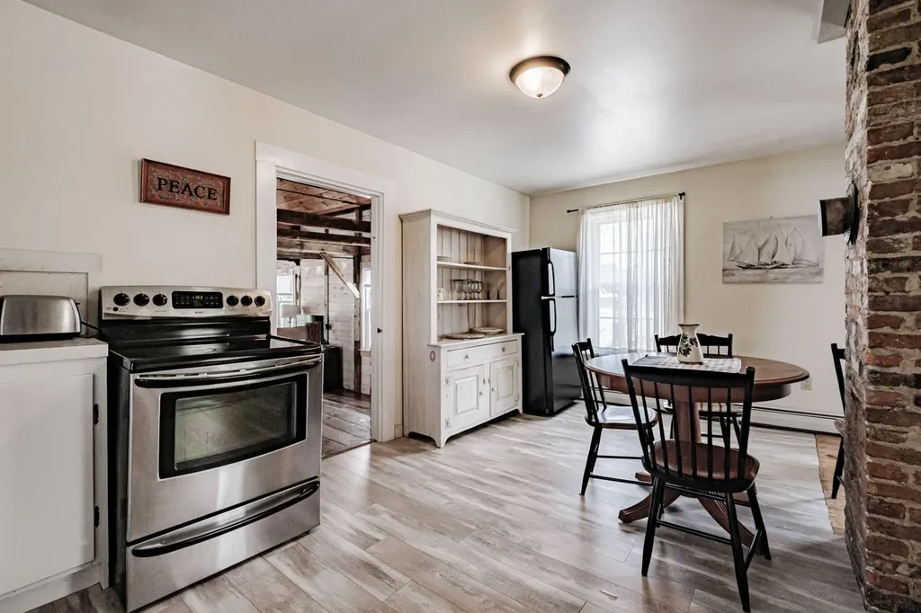 49 Elmwood Avenue Scarborough ME 04074