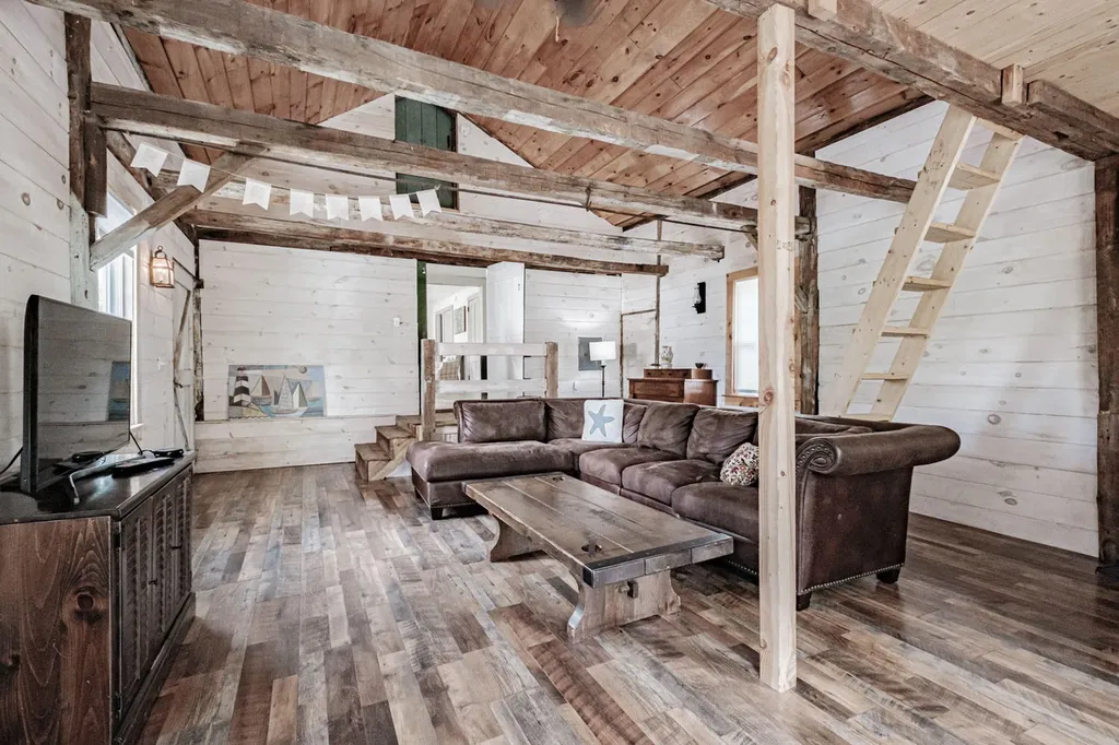 49 Elmwood Avenue Scarborough ME 04074
