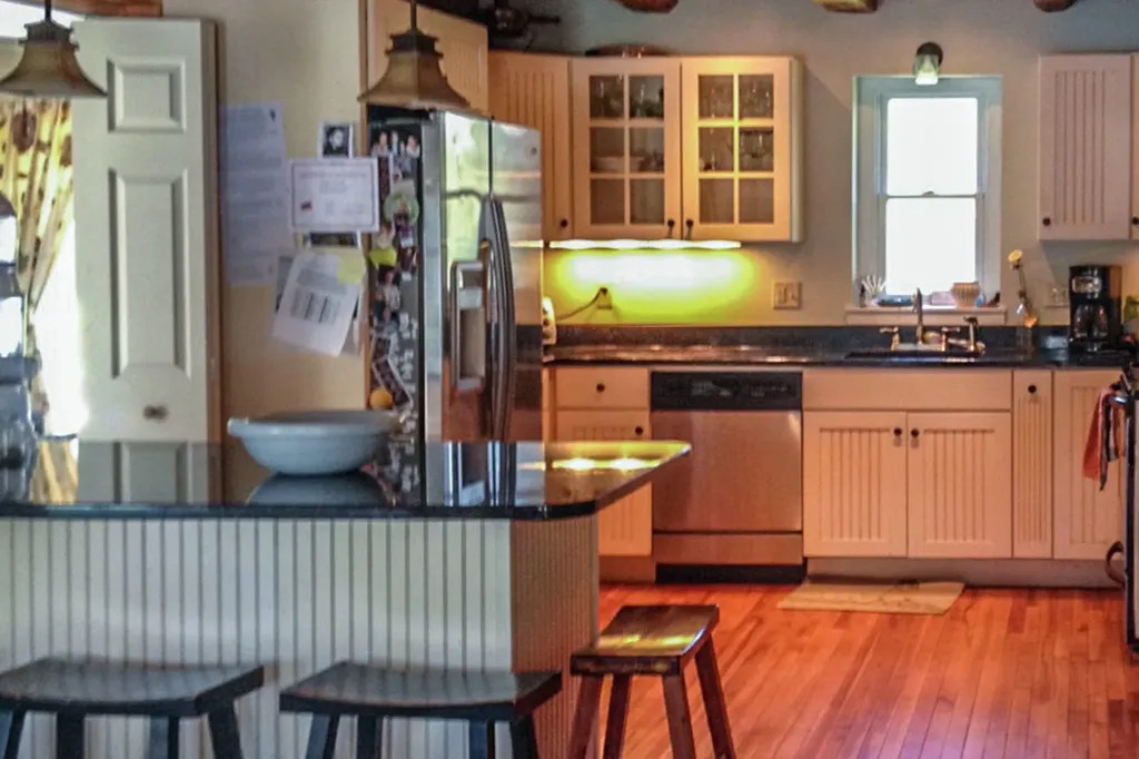 49 Elmwood Avenue Scarborough ME 04074