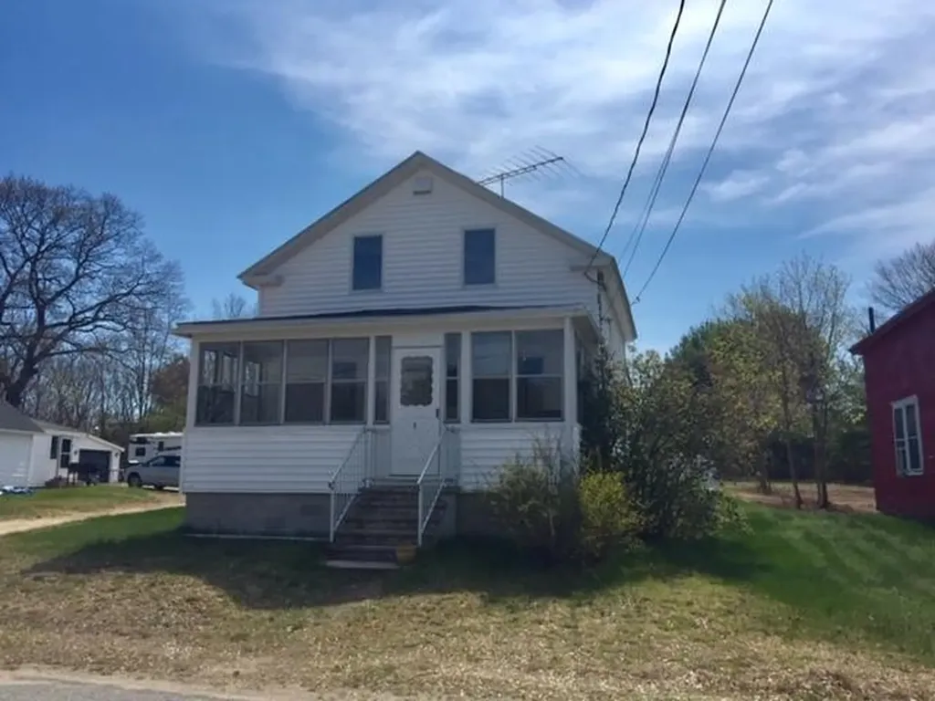 9 Boothby Avenue Sanford ME 04073