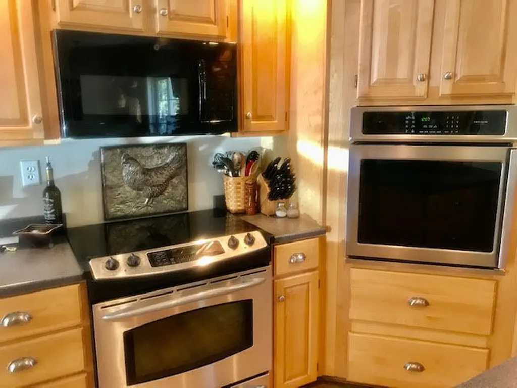 12 Carlson Lane Saint George ME 04860