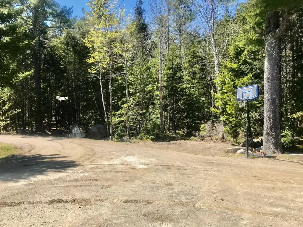 12 Carlson Lane Saint George ME 04860