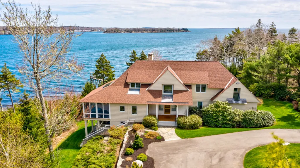 77 Linekin Road Boothbay Harbor ME 04538