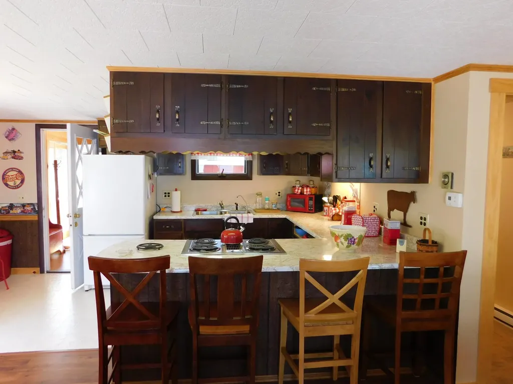 12 Moonlight Lane Hartland ME 04943