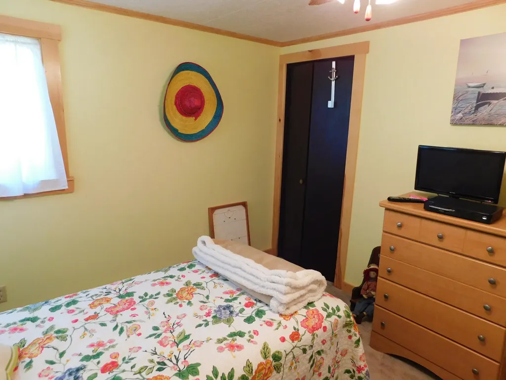 12 Moonlight Lane Hartland ME 04943