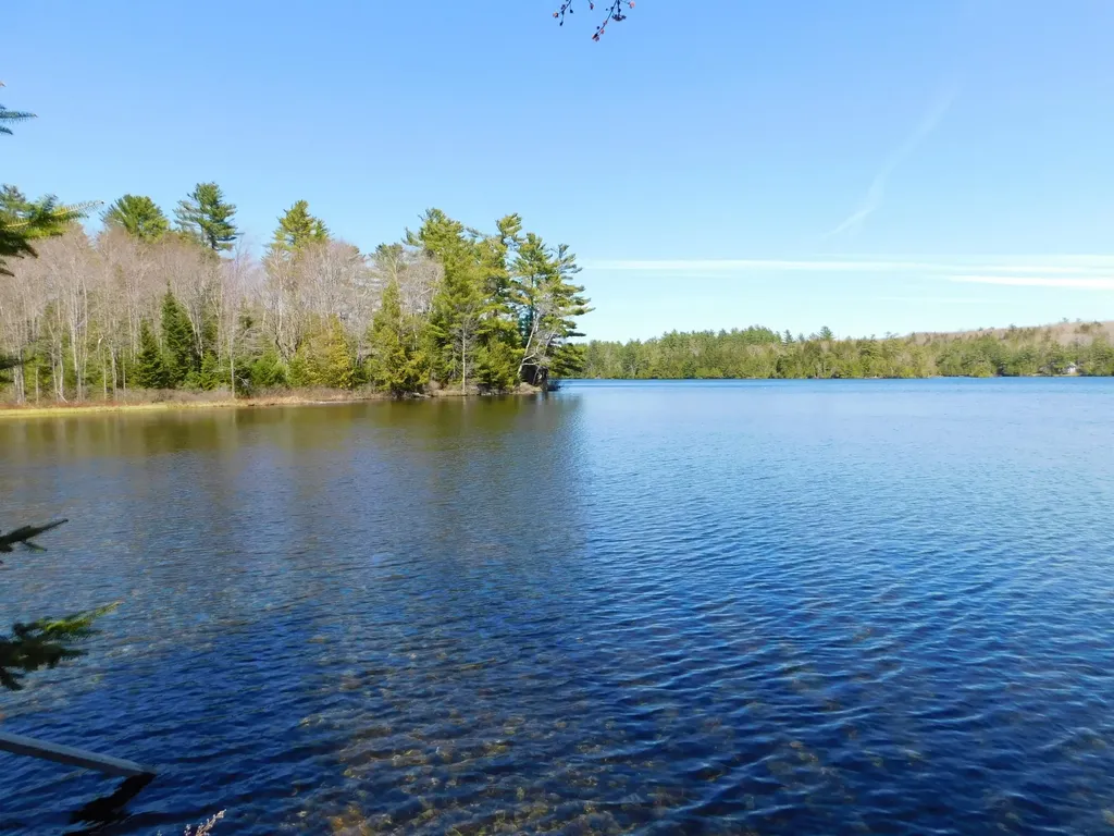 12 Moonlight Lane Hartland ME 04943