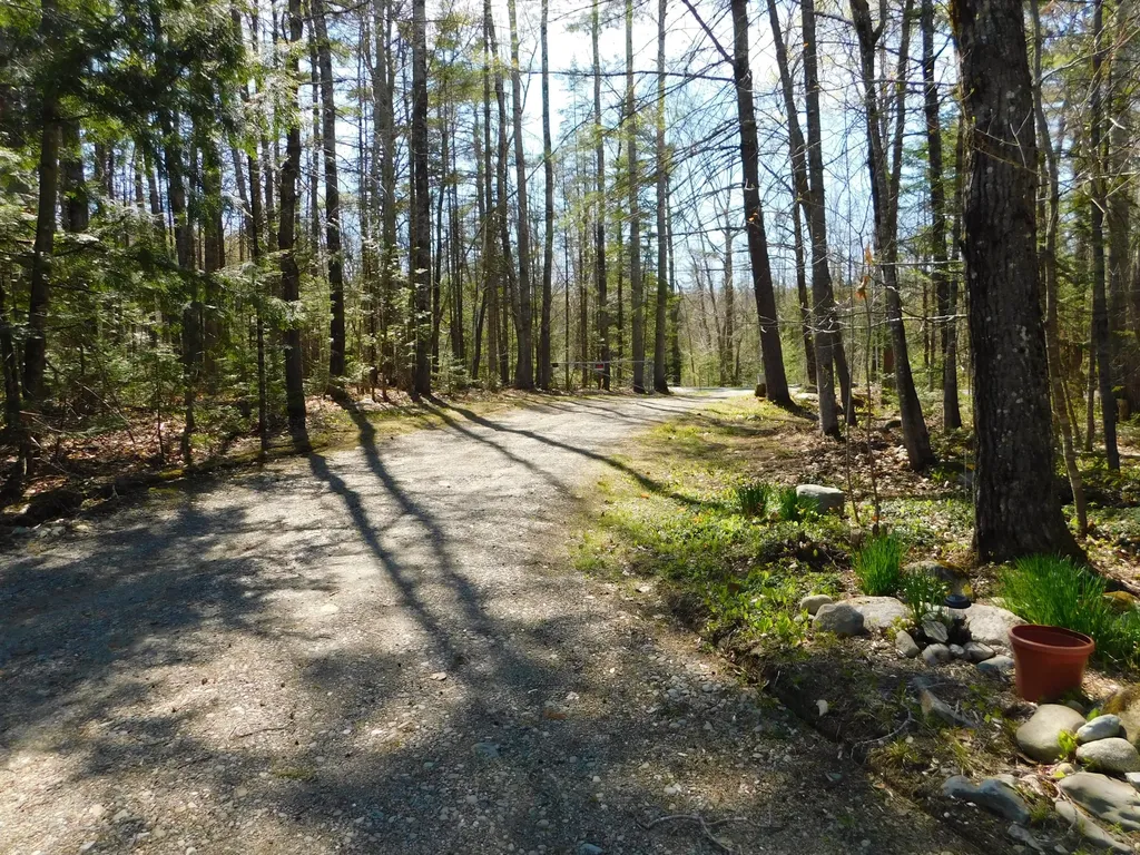 12 Moonlight Lane Hartland ME 04943