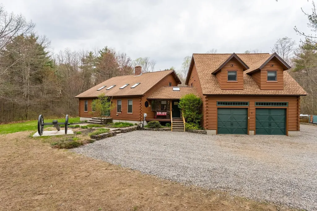5 Schoffs Lane Berwick ME 03901