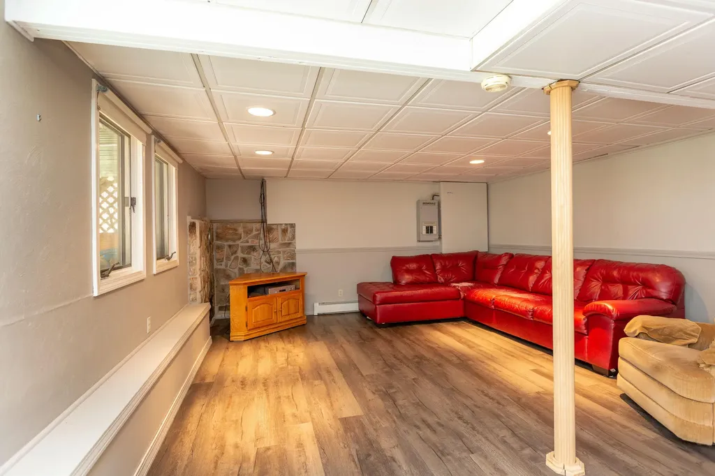 20 Cushnoc Lane Brunswick ME 04011