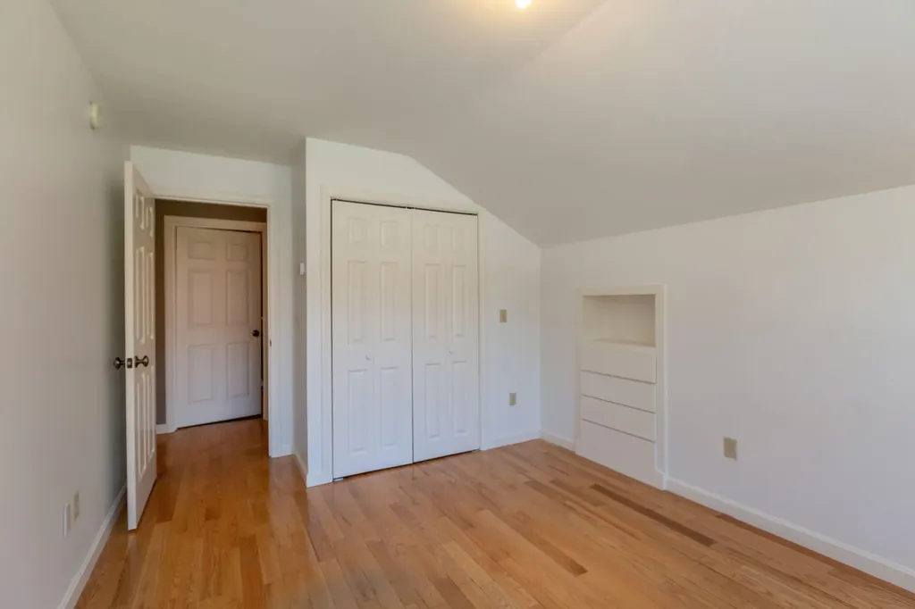20 Cushnoc Lane Brunswick ME 04011