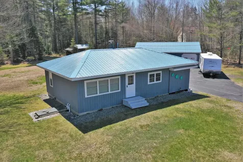 275 Riverside Drive Eddington ME 04428