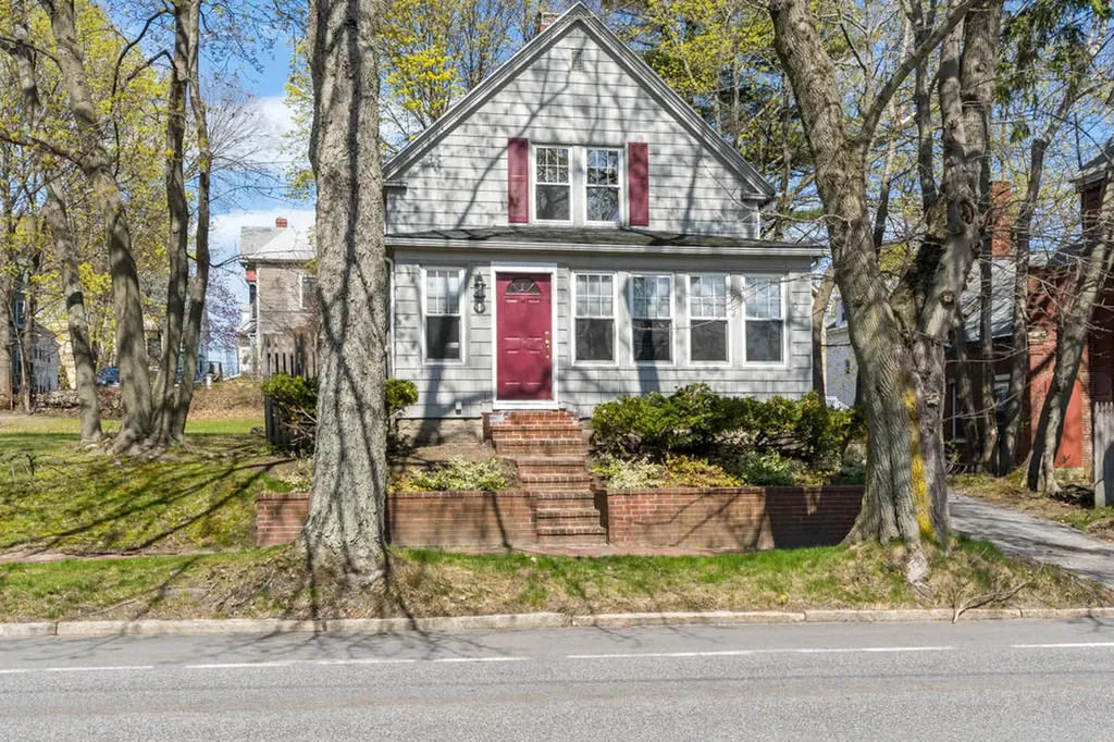 459 Saint John Street Portland ME 04102
