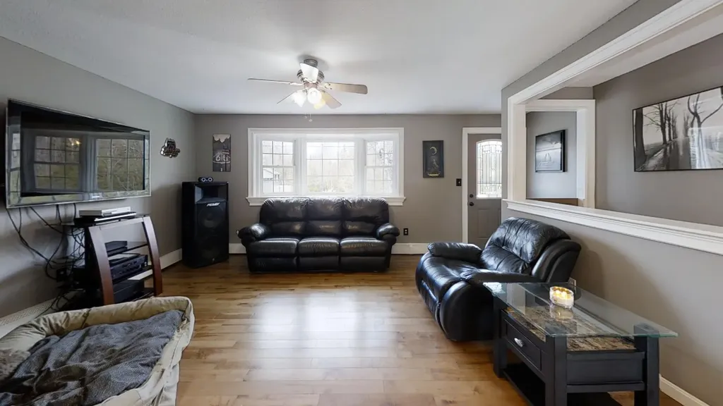188 Davis Road Durham ME 04222