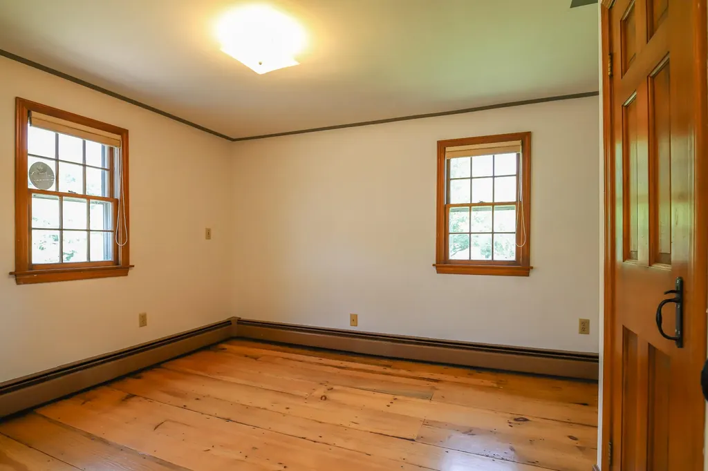 672 Ocean Avenue Portland ME 04103