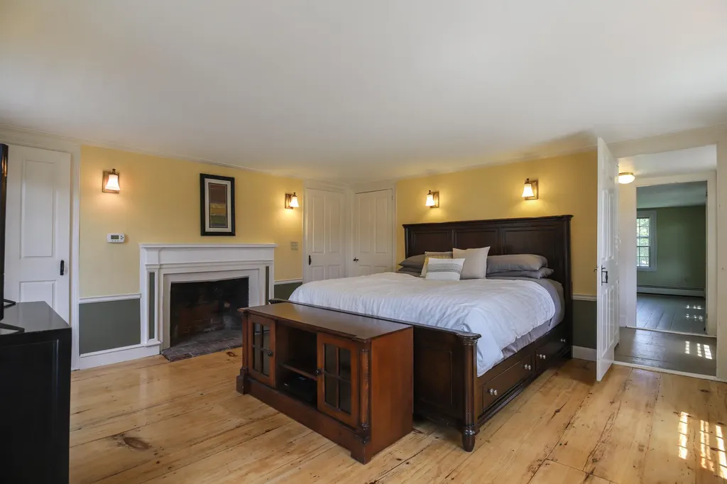 672 Ocean Avenue Portland ME 04103