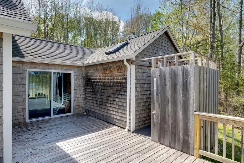 429 W Bay Road Gouldsboro ME 04607