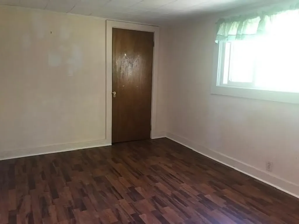 21 Church Street Winterport ME 04496