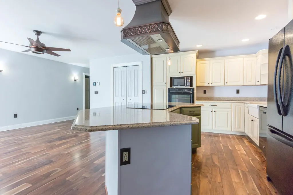 359 Simpson Road Buxton ME 04093