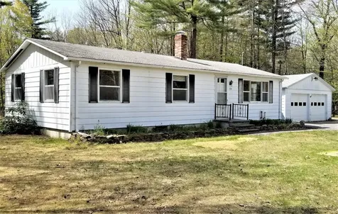 558 Prescott Road Manchester ME 04351