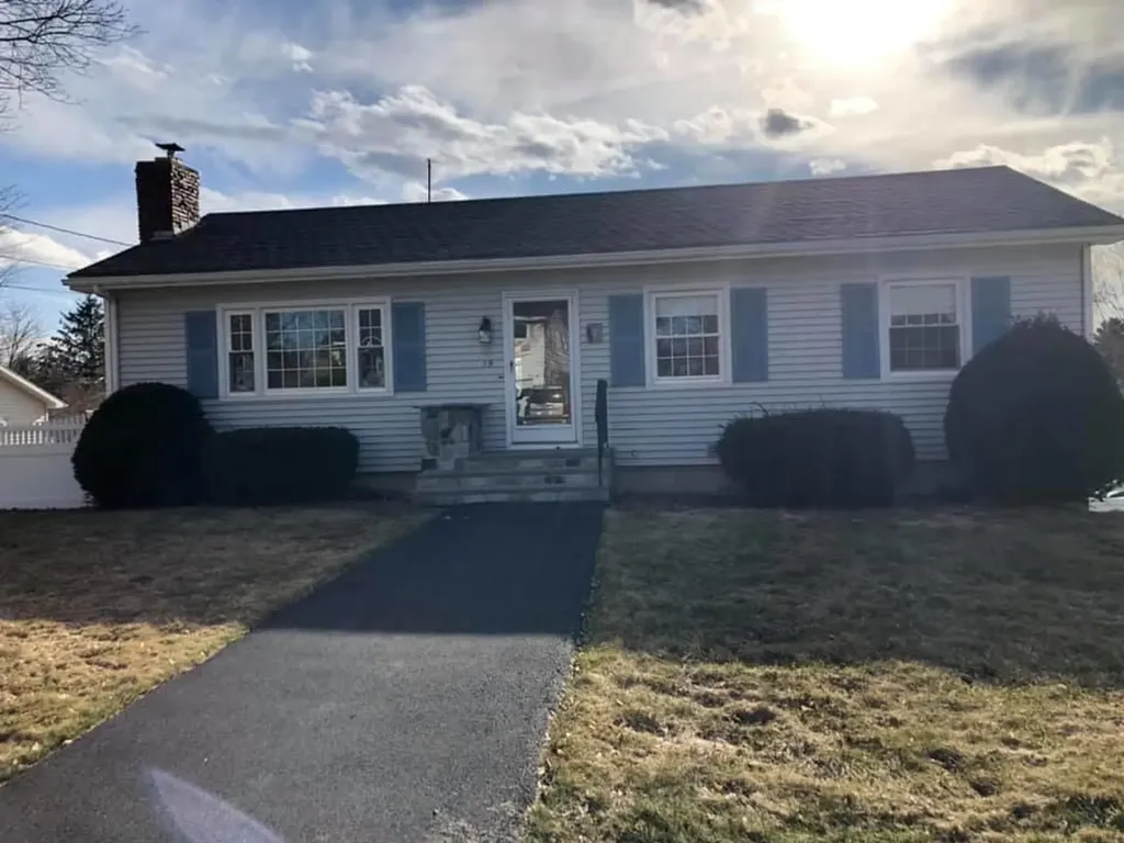 19 Hillcrest Drive Brewer ME 04412