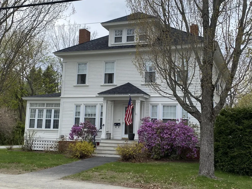 47 High Street Fairfield ME 04937