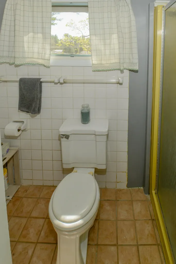 161 Roosevelt Trail Naples ME 04055