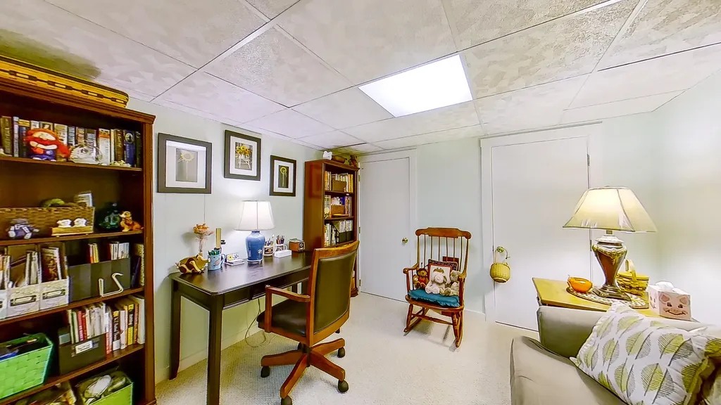 713 Gardiner Road Wiscasset ME 04578