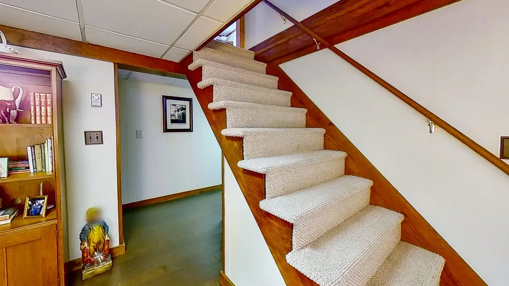 713 Gardiner Road Wiscasset ME 04578