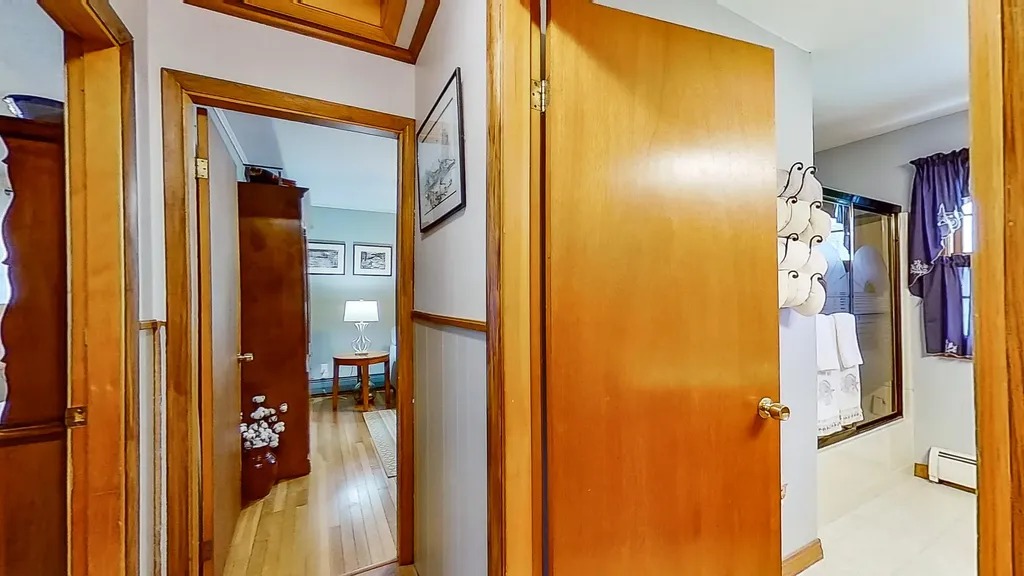 713 Gardiner Road Wiscasset ME 04578