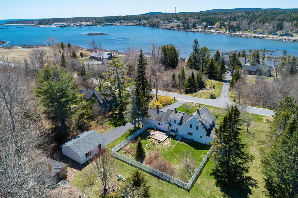 18 Lighthouse Point Road Gouldsboro ME 04607