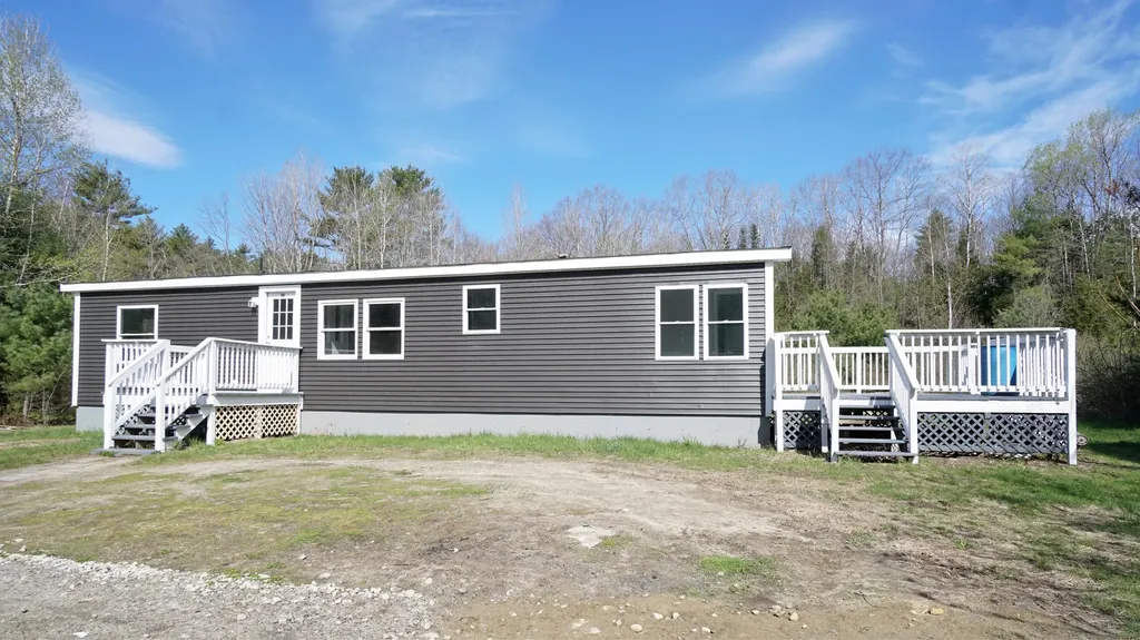15 Maynard Road Windham ME 04062