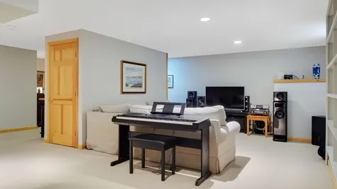 304 Timber Point Road Belgrade ME 04917