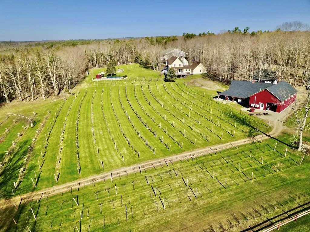 1069 Mullen Road Stetson ME 04488