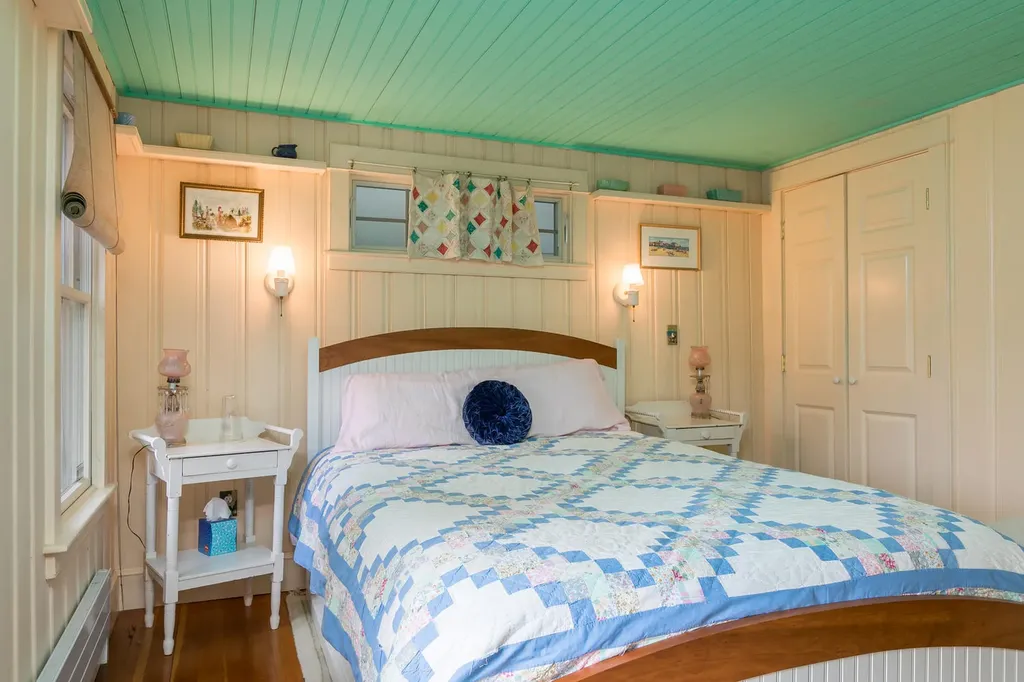 5 Shore Avenue Saco ME 04072