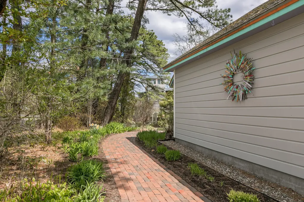 5 Shore Avenue Saco ME 04072