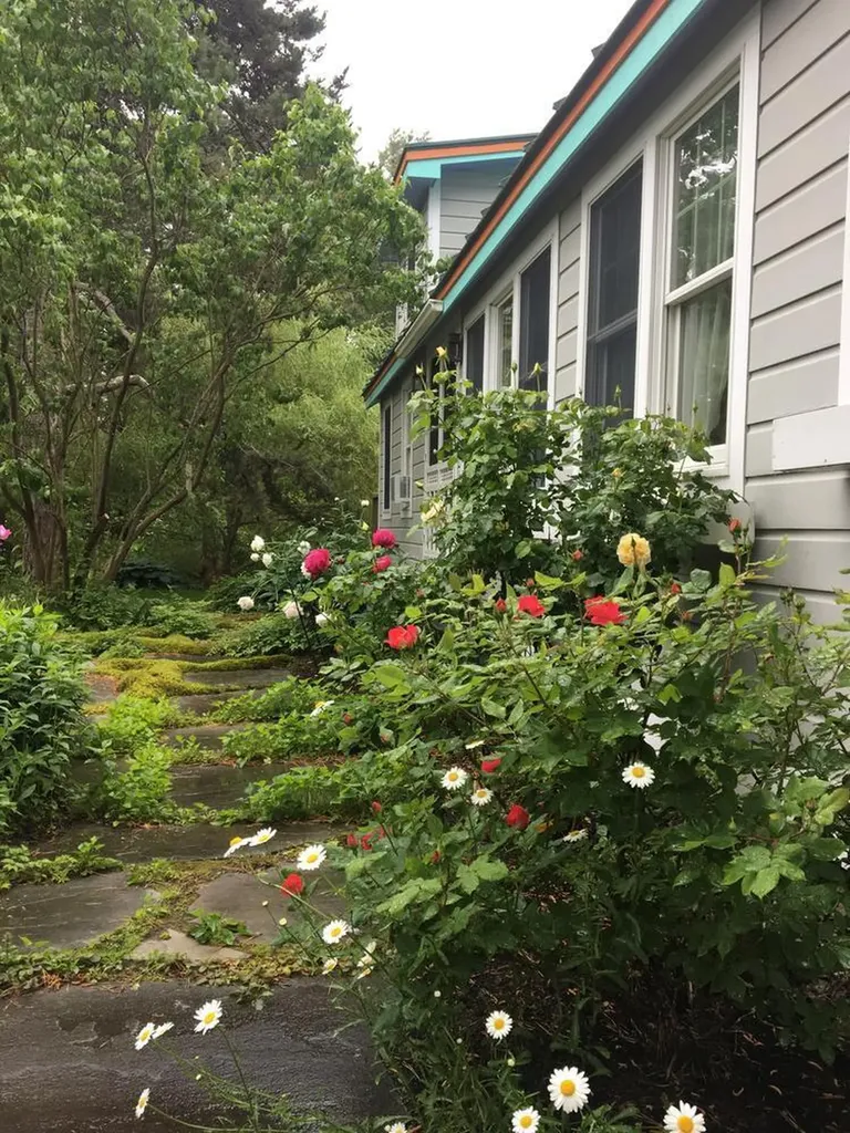 5 Shore Avenue Saco ME 04072