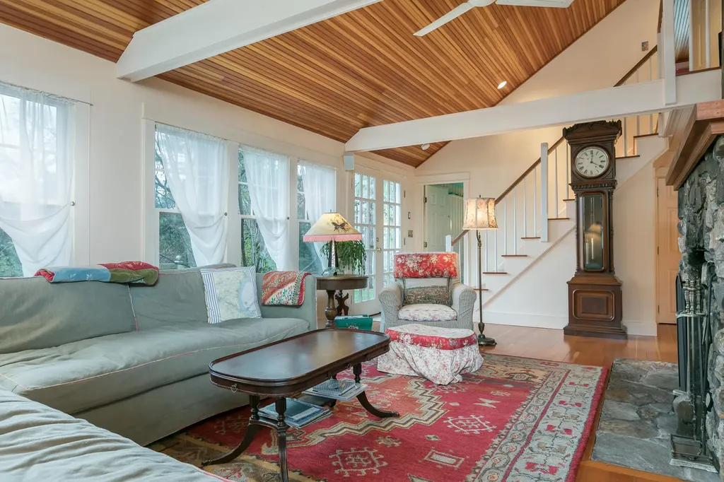 5 Shore Avenue Saco ME 04072
