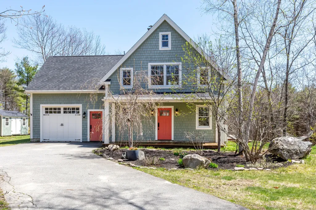 25 Harrison Lane Wiscasset ME 04578
