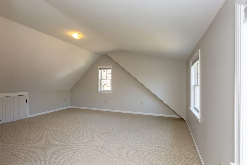 25 Harrison Lane Wiscasset ME 04578