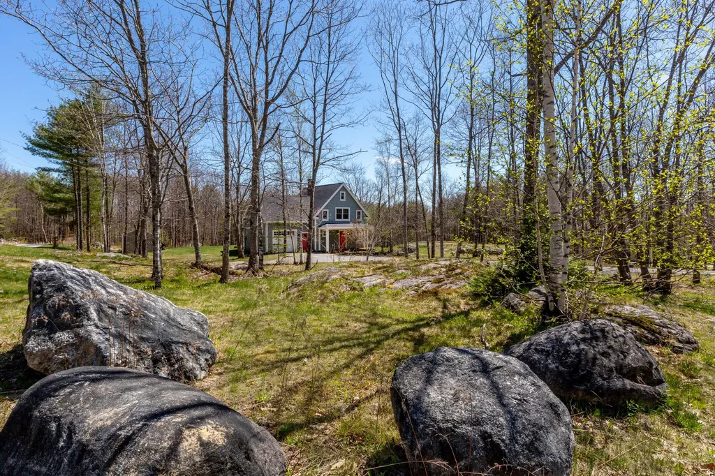25 Harrison Lane Wiscasset ME 04578
