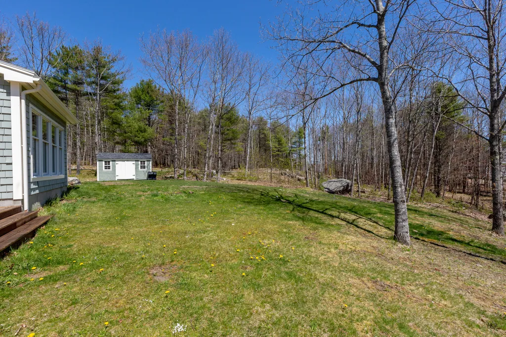 25 Harrison Lane Wiscasset ME 04578