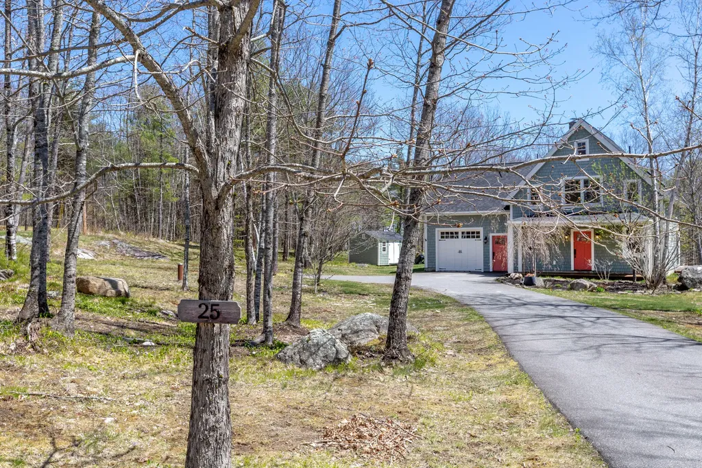25 Harrison Lane Wiscasset ME 04578
