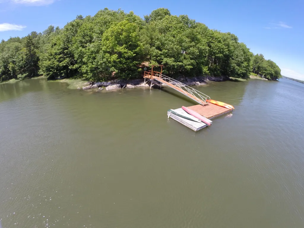 25 Harrison Lane Wiscasset ME 04578