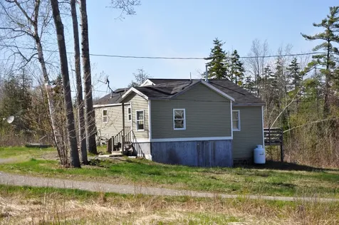 1243 Atlantic Highway Northport ME 04849