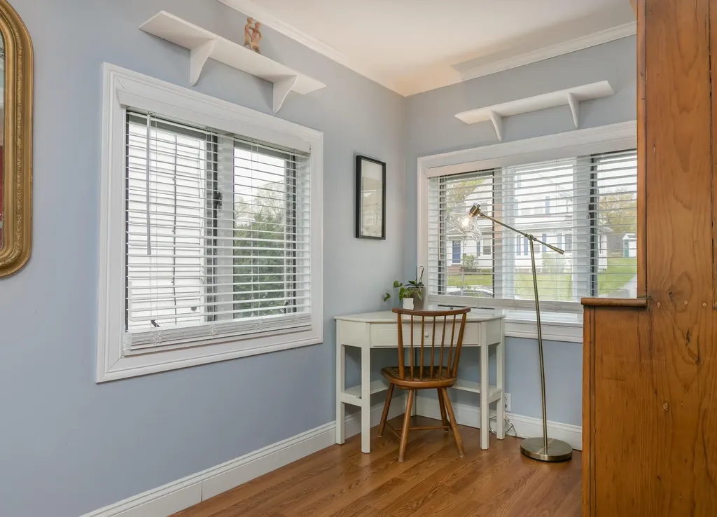 34 Chamberlain Avenue Portland ME 04101