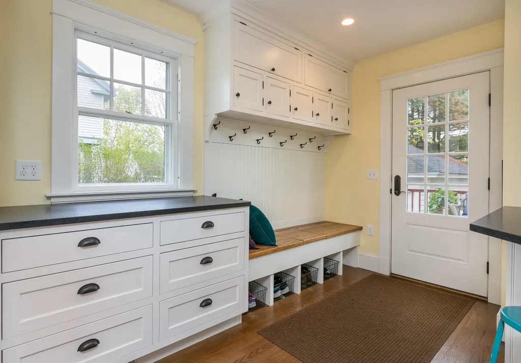 34 Chamberlain Avenue Portland ME 04101