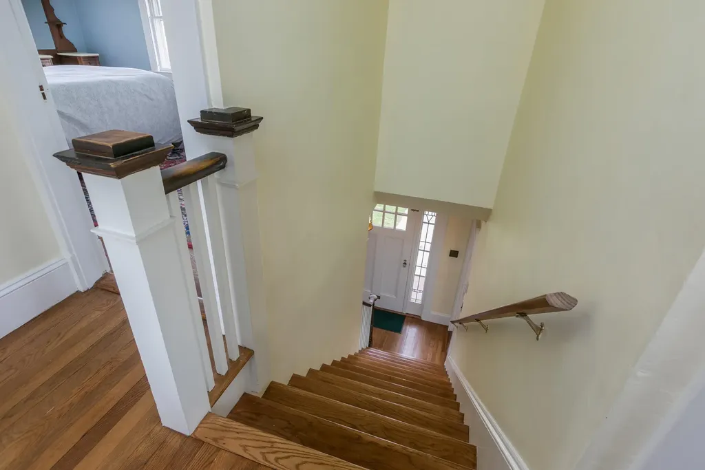 34 Chamberlain Avenue Portland ME 04101