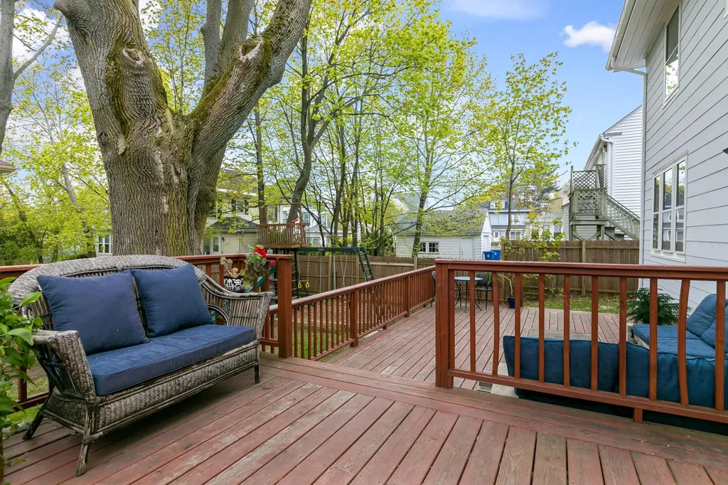 34 Chamberlain Avenue Portland ME 04101
